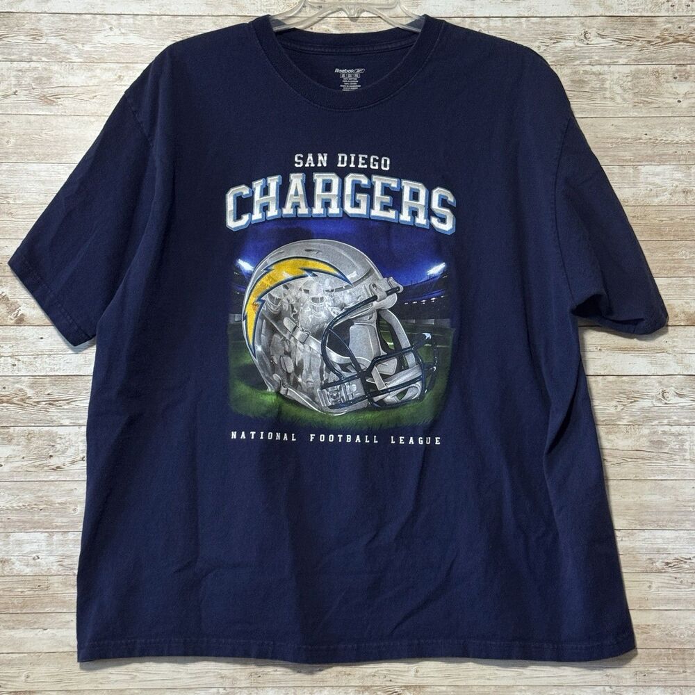 Vintage San Diego Chargers NFL Big Helmet T Shirt Men’s Size XXL Reebok